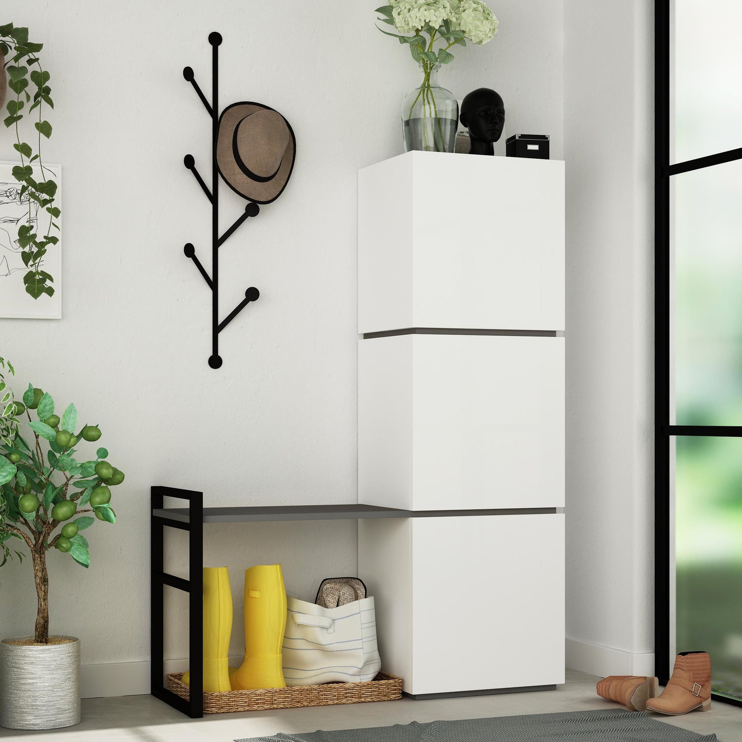 Mello modernne esikupuu istumiskohaga ja panipaikadega – kõrgus 149 cm